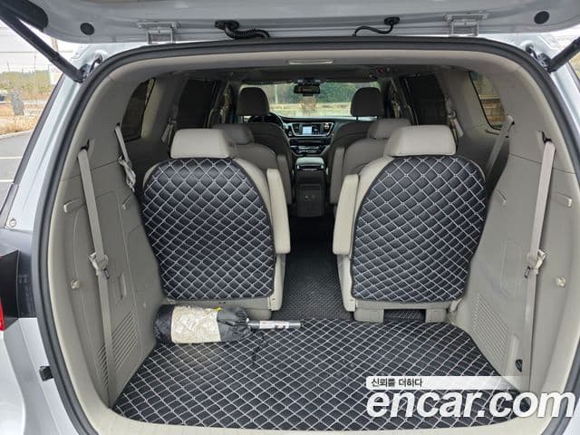 Kia The / новый New Carnival Special, 2019 14