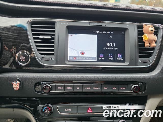 Kia The / новый New Carnival Special, 2019 16