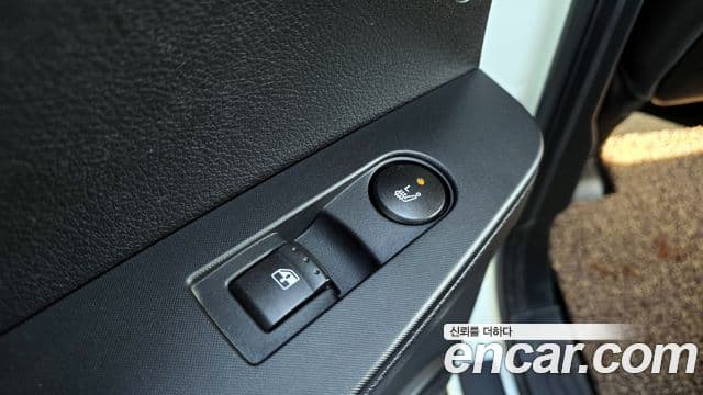 KG모빌리티(SsangYong) The / новый New Korando Sport Club, 2018 17