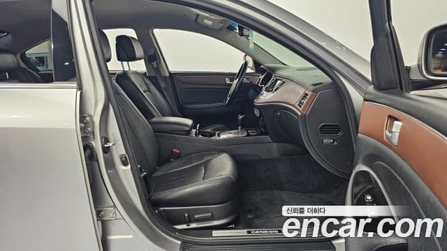 Hyundai Genesis VIP팩, 2012 10