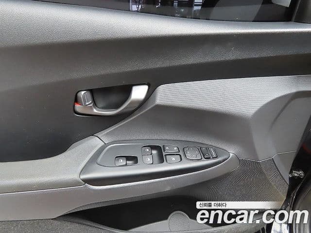 Hyundai Veloster (JS) Core, 2018 9