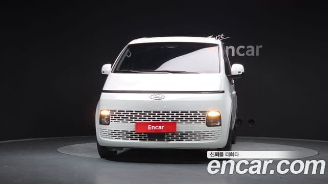Hyundai Staria Modern, 2022 3