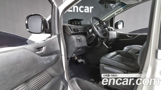 Hyundai Staria Modern, 2022 10