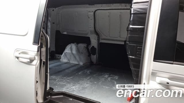 Hyundai Staria Modern, 2022 12