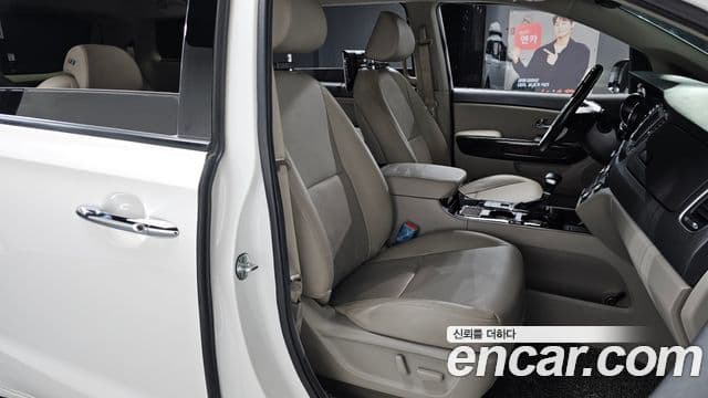 Kia The / новый New Carnival Prestige, 2020 10