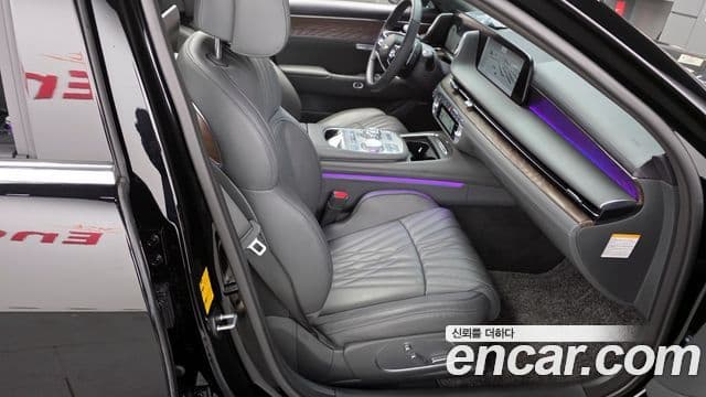 Genesis G90 (RS4) бензин 3.5 турбо e-S/C AWD, 2023 12