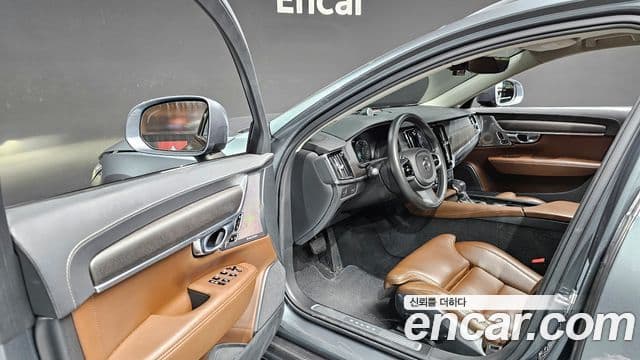 Volvo V90 Cross Country T5 Pro AWD, 2018 11