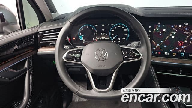 Volkswagen Touareg 3세대 Prestige, 2024 14