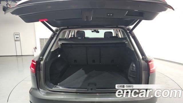 Volkswagen Touareg 3세대 Prestige, 2024 21
