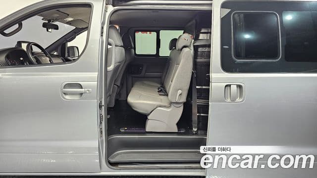 Hyundai Grand Starex Smart, 2017 11