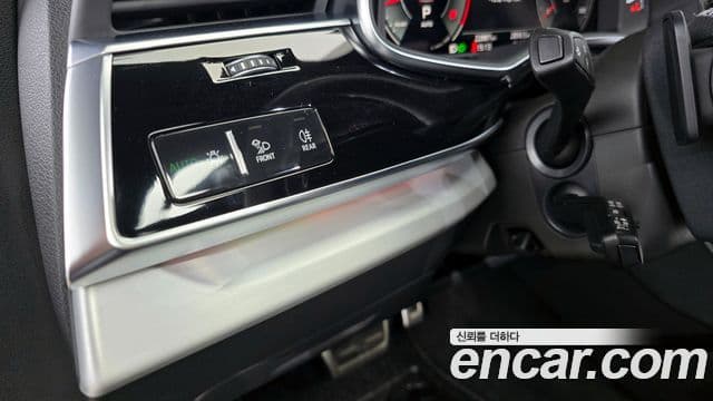 Audi Q8 (4M) Premium, 2023 15