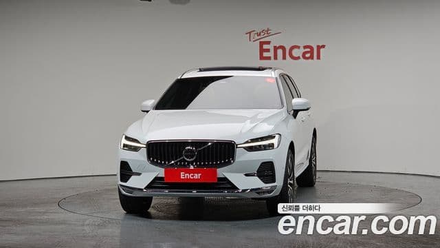 Volvo XC60 2세대 B5 Ultimate Bright, 2024 3