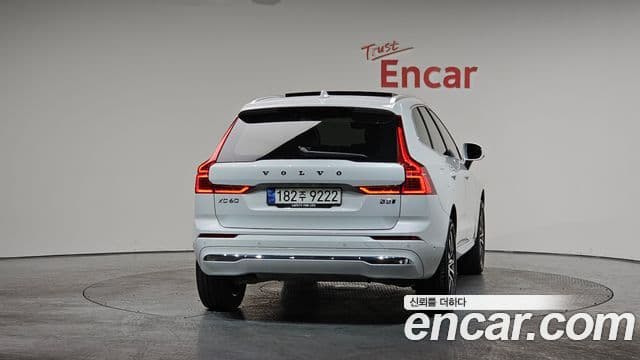 Volvo XC60 2세대 B5 Ultimate Bright, 2024 4