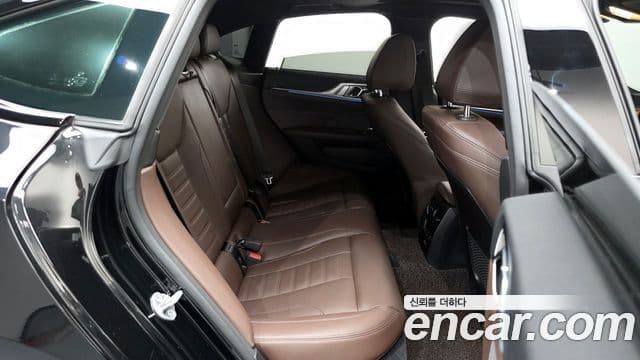 BMW i4 eDrive40 M Sport Pro, 2023 12