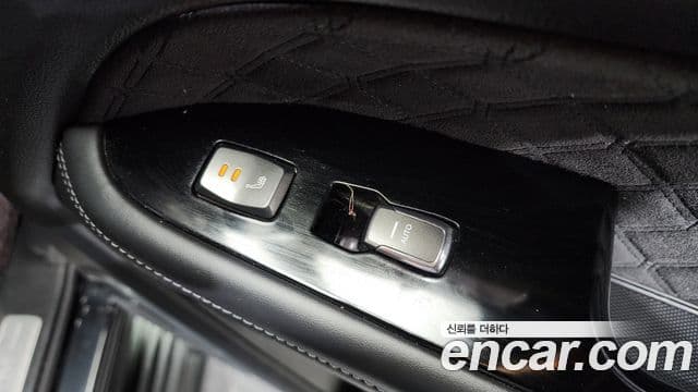 KG모빌리티(SsangYong) All New Rexton The / новый чёрный, 2021 19