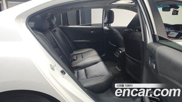 Honda 올뉴어코드 9세대, 2017 12