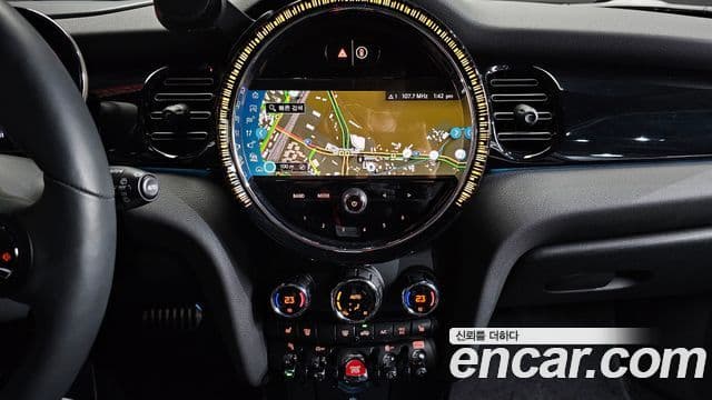 Mini Cooper S 3세대, 2024 15