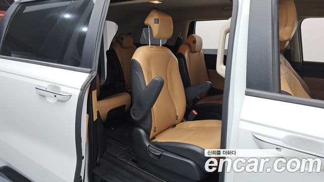 Kia Carnival 4세대 Prestige, 2023 12