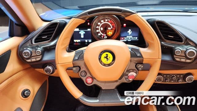 Ferrari 488 스파이더, 2018 12