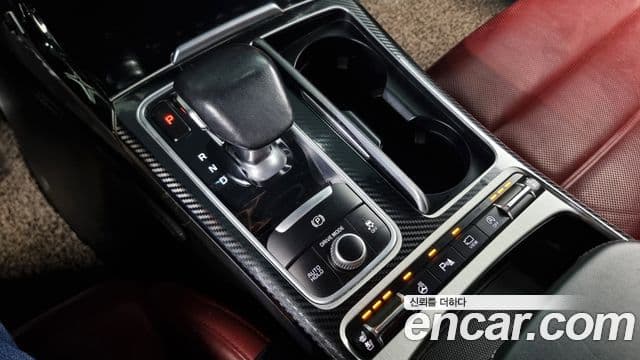 Kia 스팅어 GT, 2018 9