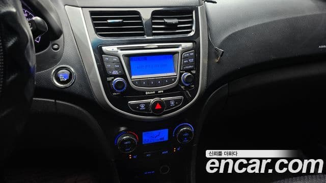 Hyundai Accent(новый кузов / новое поколение) 1.6 GDI top, 2011 15