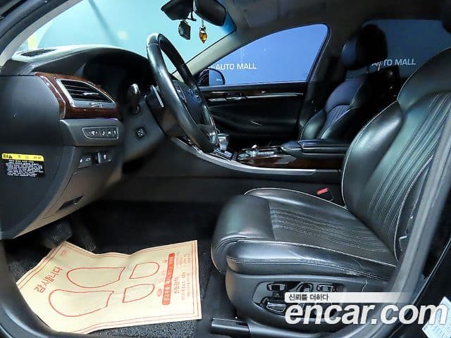 Genesis EQ900 Prestige, 2016 10