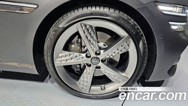 Genesis G80 (RG3) бензин 2.5 турбо AWD, 2025 все фото