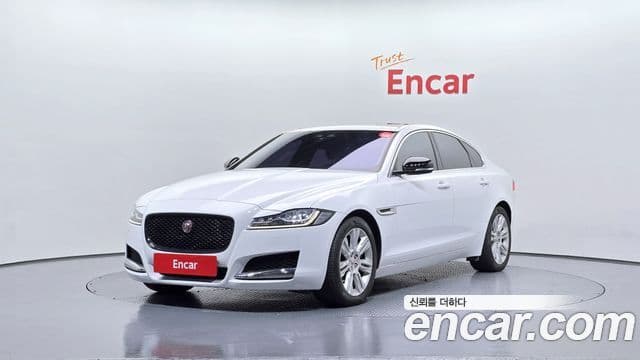 Jaguar XF (X260) 20d Portfolio, 2017 1