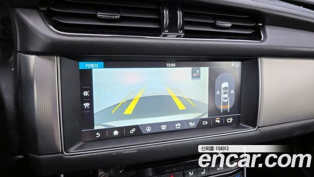 Jaguar XF (X260) 20d Portfolio, 2017 16