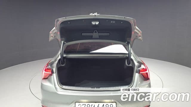 Kia K8 гибрид Signature, 2023 20