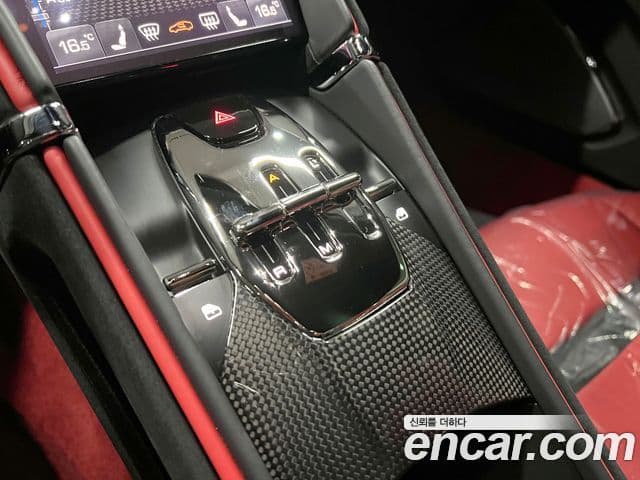 Ferrari 로마, 2021 10