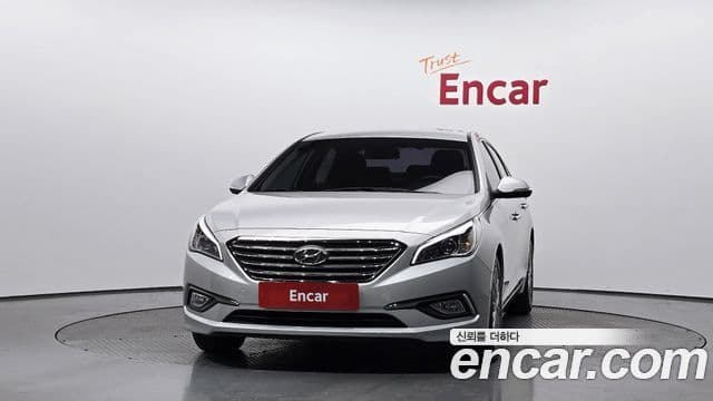 Hyundai LF Sonata 2.0 Smart, 2015 3