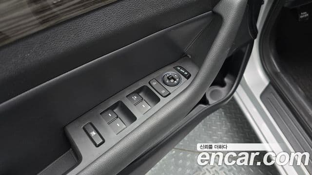 Hyundai LF Sonata 2.0 Smart, 2015 17