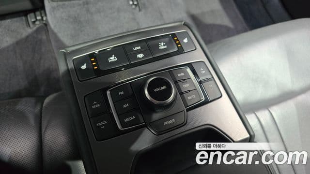 Hyundai Genesis DH Premium, 2015 19