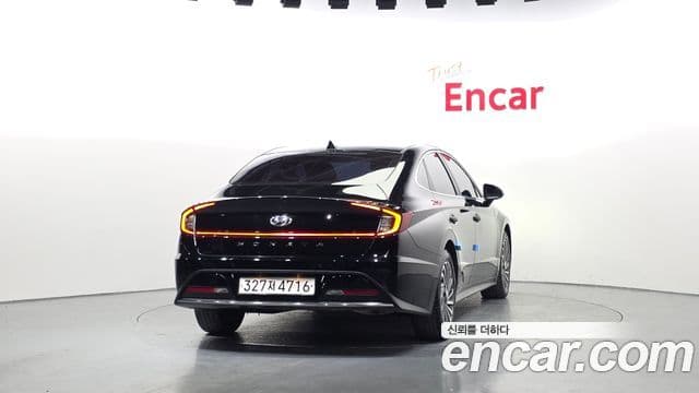 Hyundai Sonata гибрид (DN8) Premium Plus, 2023 4