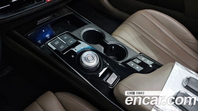 Kia K8 гибрид Noblesse, 2023 9