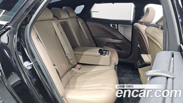 Kia K8 гибрид Noblesse, 2023 12