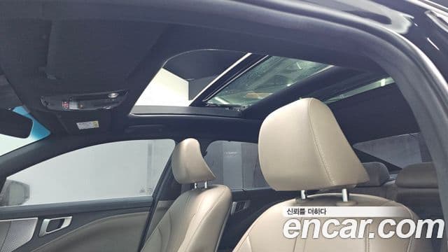 Kia K8 гибрид Noblesse, 2023 19