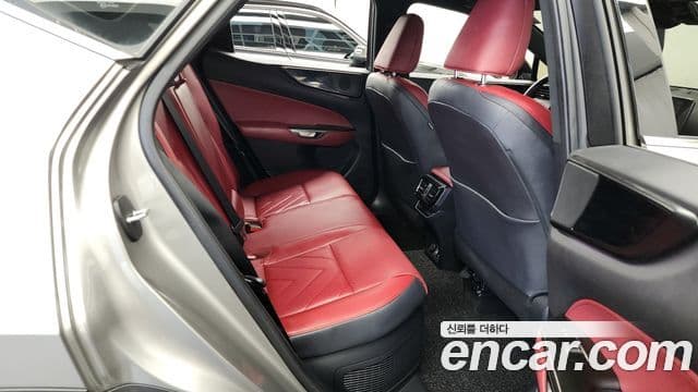 Lexus NX450h+ 2세대 Premium, 2025 12