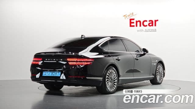 Genesis electrified G80 (RG3) e-AWD, 2022 2