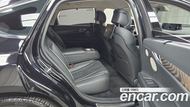 Genesis electrified G80 (RG3) e-AWD, 2022 12