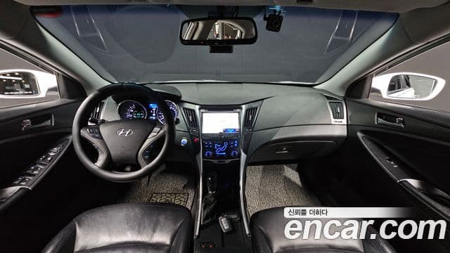 Hyundai Sonata гибрид Premier, 2012 7