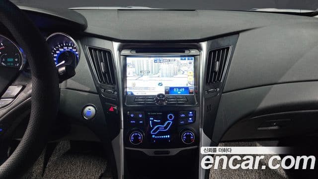 Hyundai Sonata гибрид Premier, 2012 15