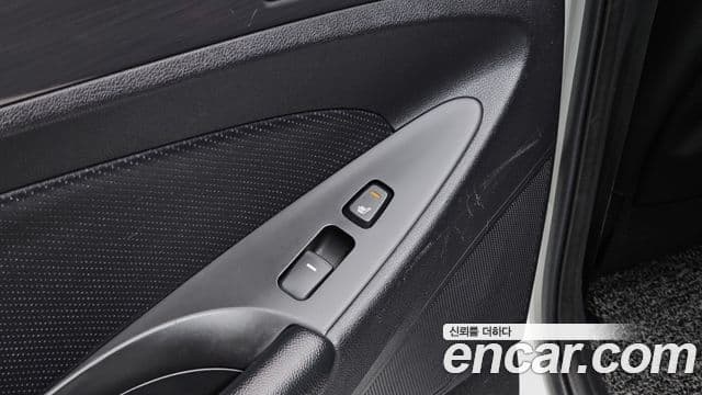 Hyundai Sonata гибрид Premier, 2012 18