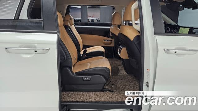 Kia Carnival 4세대 Prestige, 2023 12