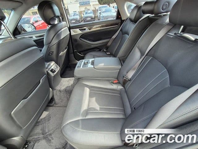 Genesis G80 Premium Luxury, 2018 18