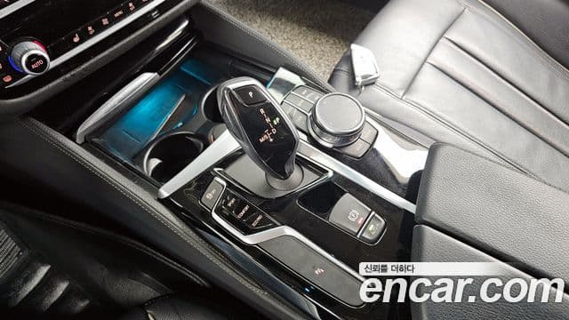 BMW 5시리즈 (G30) Luxury, 2020 9