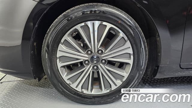 Kia All New K7 гибрид Noblesse, 2018 все фото