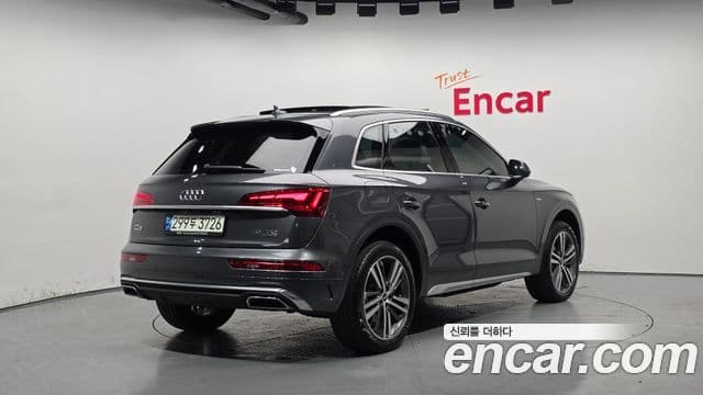Audi Q5 (FY) Premium, 2021 2