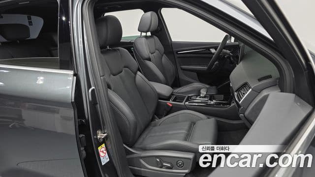 Audi Q5 (FY) Premium, 2021 10